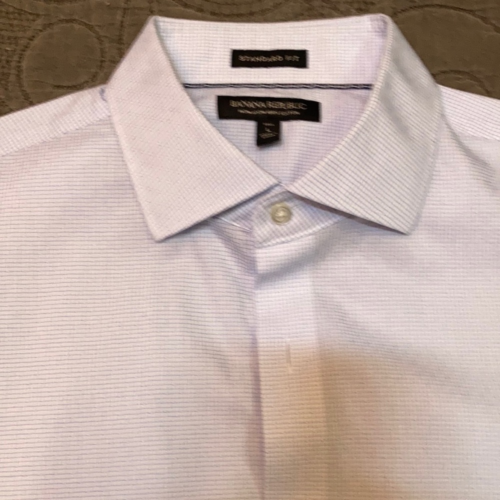 Blue/white pattern button down
